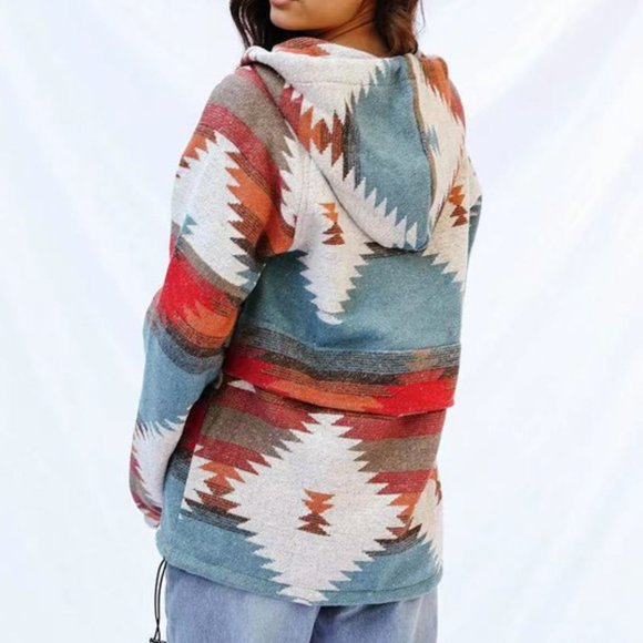 THE CHUMANI LADIES AZTEC PRINT HOODIE - Picture 3 of 4